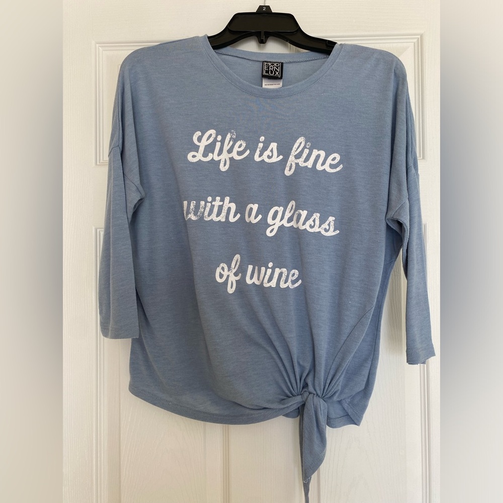 Modern Lux Wine Shirt Size Small